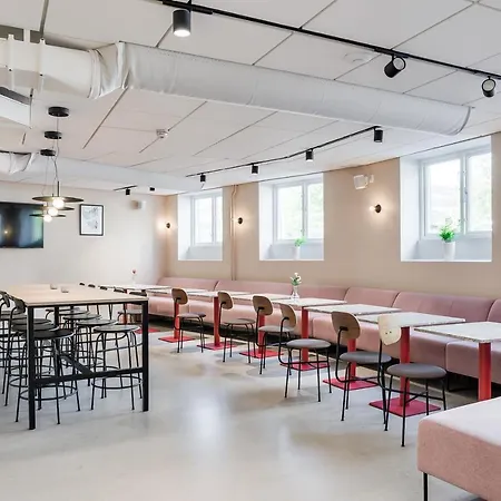 Hotel Forenom Varvsstaden 3*